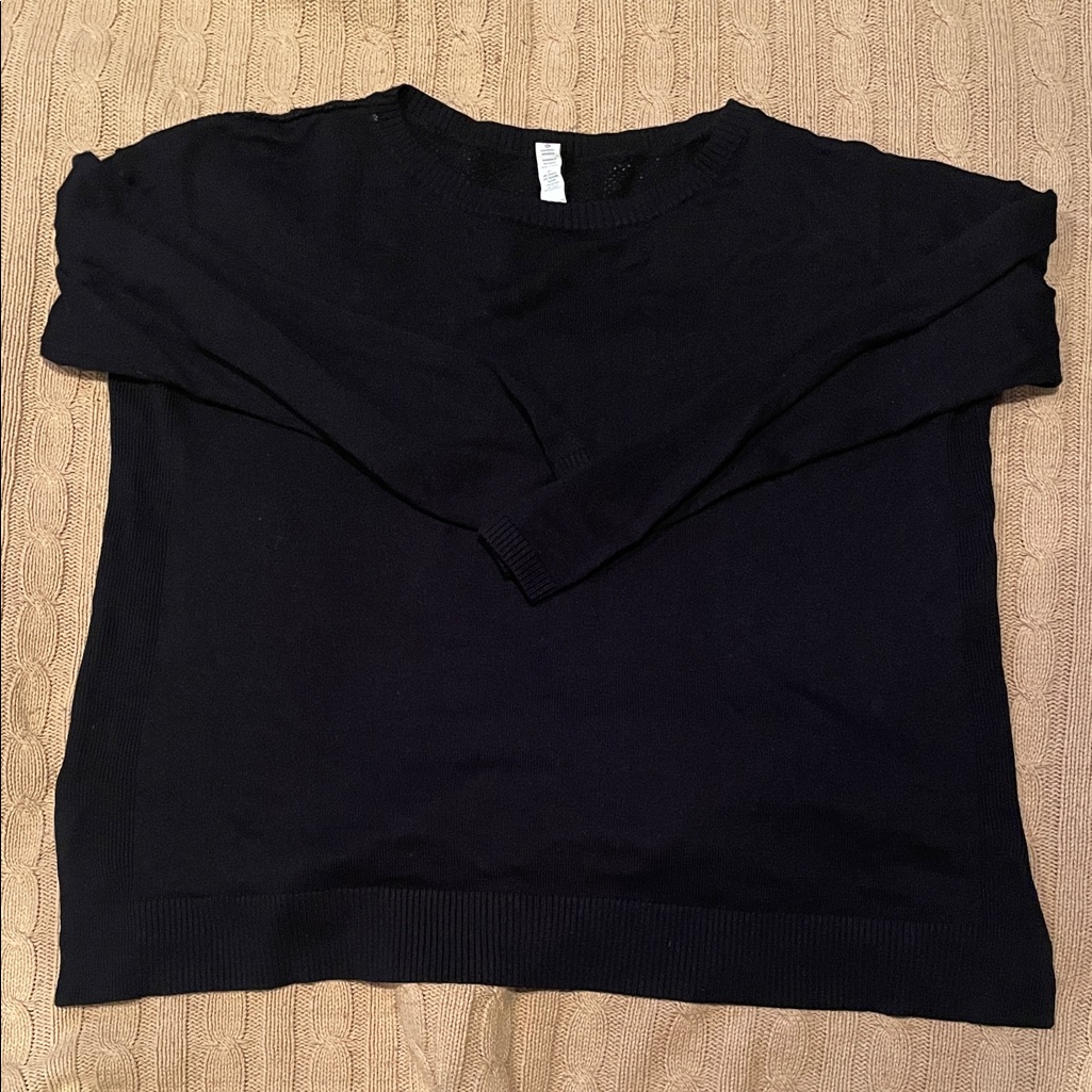 Lululemon Athletica Woman’s Dark Sweater